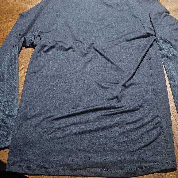 NIKE DRI FIT STRIKE 1/4 ZIP MENS LARGE SLIM FIT DRILL TOP SHIRT DR2294-010 NWT - Picture 2 of 6